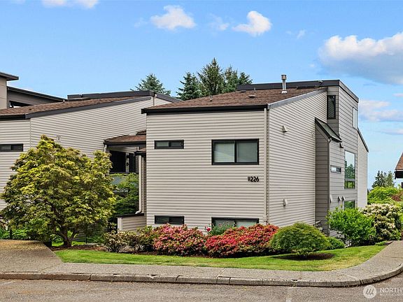 5th image of 11226 NE 68th Street #E