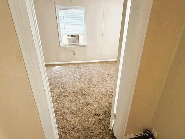 604 N Gillis St — Photo 11