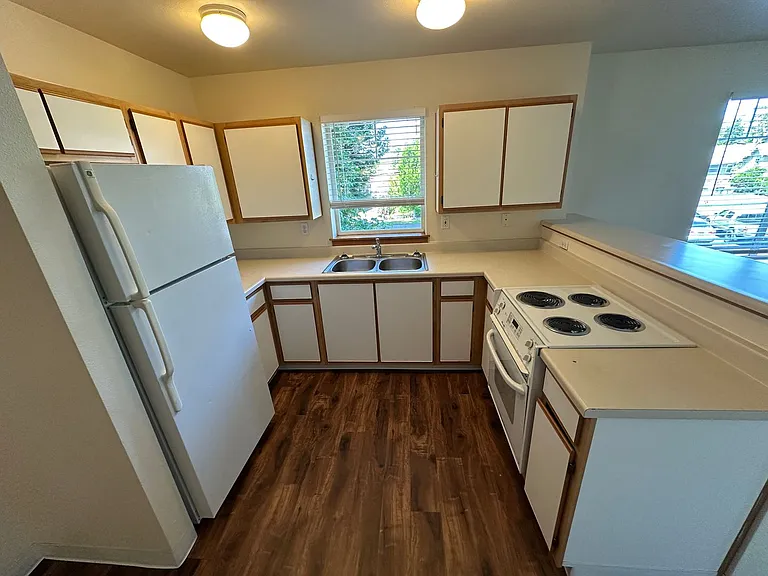 2200 NW Jackson Ave #219 — Photo 11