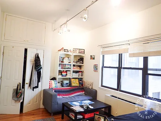 Rented by Brooklyn Heights Real Estate Inc | media 10