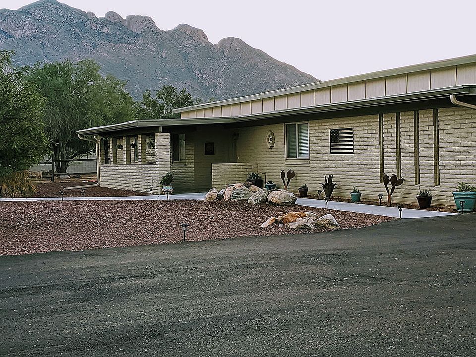 1st image of 1141 W Calle Concordia