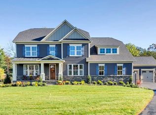 12225 Thoroughbred Rd, Herndon, VA 20171