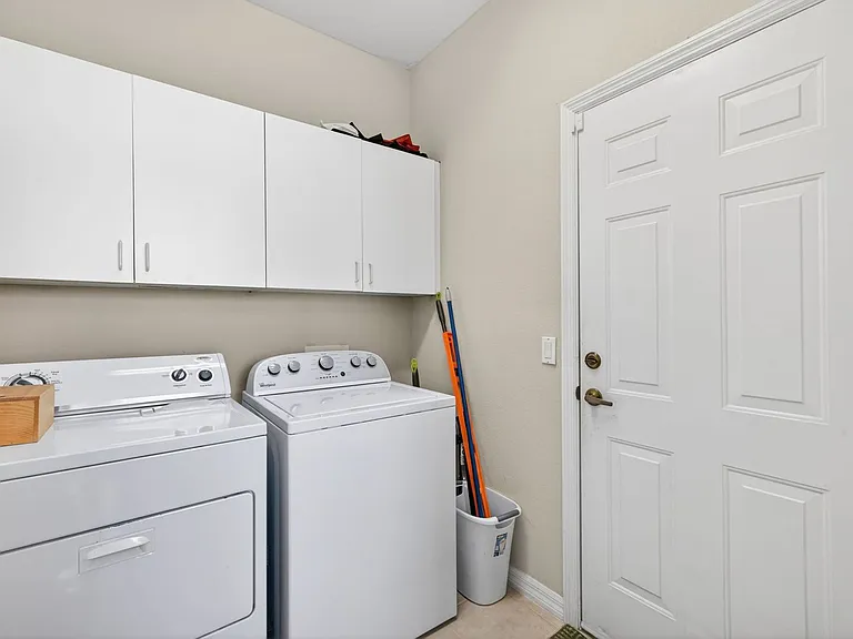 1789 Winding Oaks Way — Photo 30