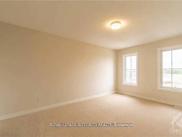 2014 Leinster Cir — Photo 14