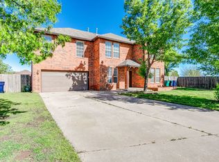 4728 Roche Dr, Yukon, OK 73099