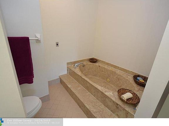 5th image of 4285 Coral Springs Dr #4A