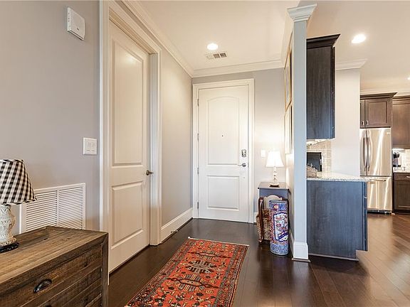 4th image of 326 Roswell St SE #704E