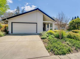 8842 Oak Trail Dr, Santa Rosa, CA 95409