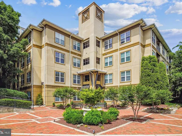 11750 Old Georgetown Rd APT 2313, North Bethesda, MD 20852