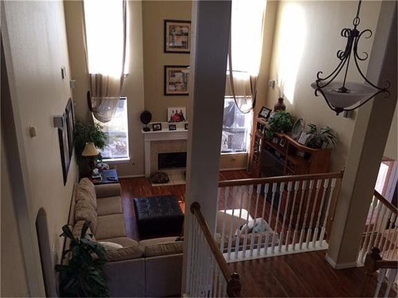 3rd image of 3506 Mahejan Dr
