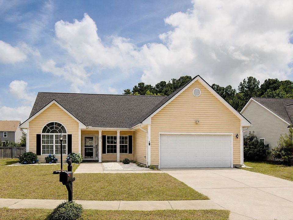 1st image of 2815 Summertrees Blvd
