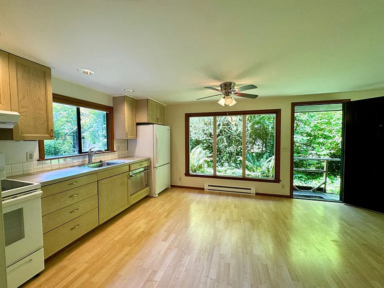 13807 Silven Ave NE #A — Photo 7