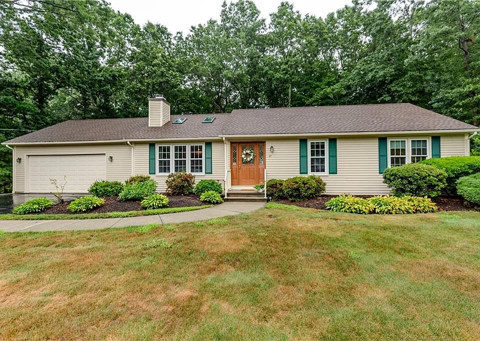 1st image of 27 Forestwood Dr