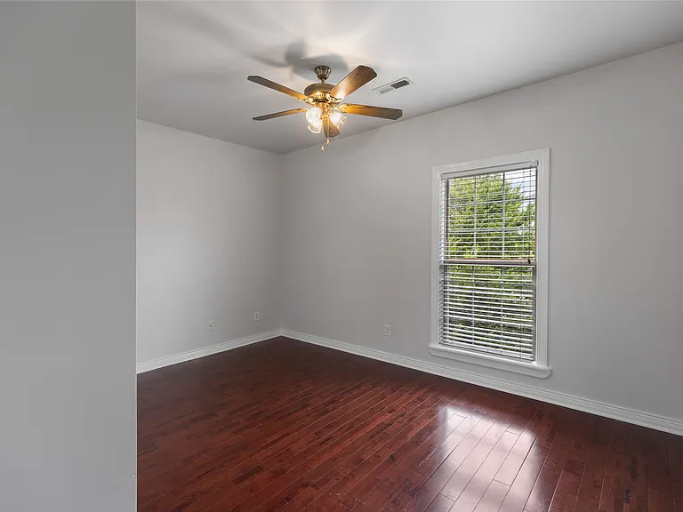 Upstairs bedroom #3