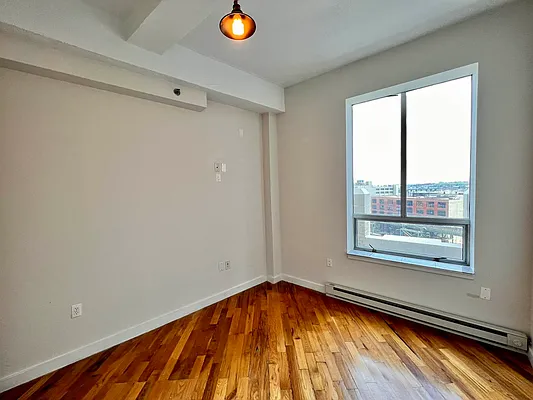 Rented by City Connections Realty | media 4