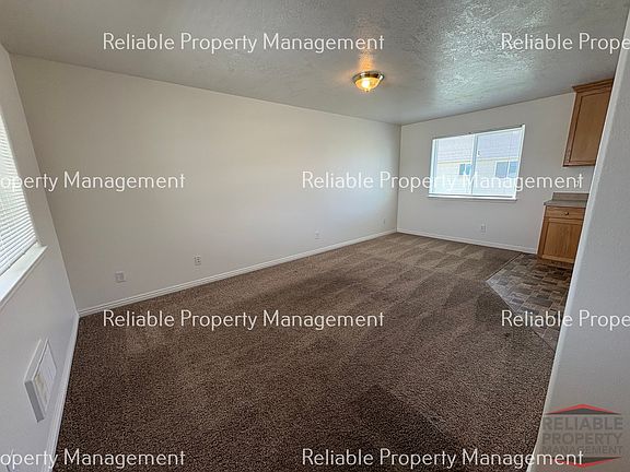 3rd image of 3713 E Deloy Dr #4