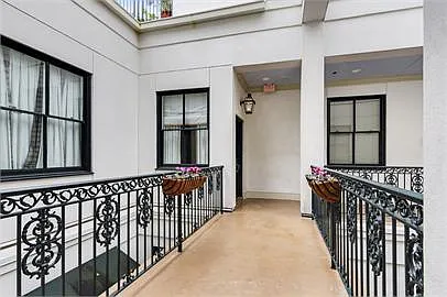 215-225 Decatur St — Photo 19