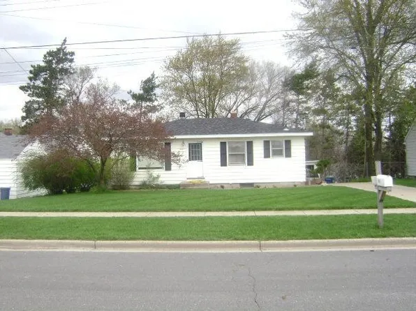 861 Barbara St NW, Grand Rapids, MI 49544