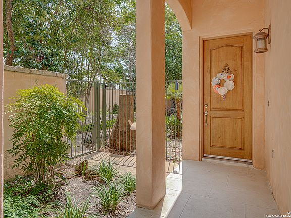 3rd image of 7897 BROADWAY #1102