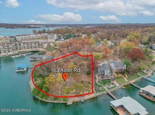 163 Aster Rd, Lake Ozark, MO 65049