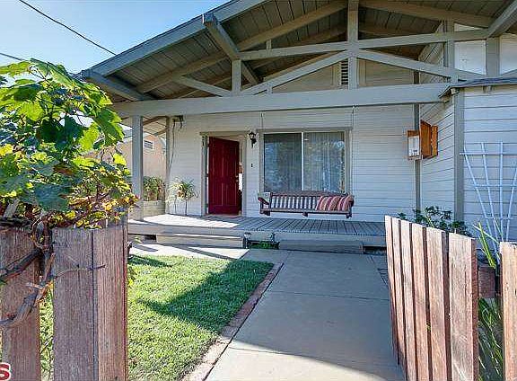 2nd image of 2150 Santa Ynez St