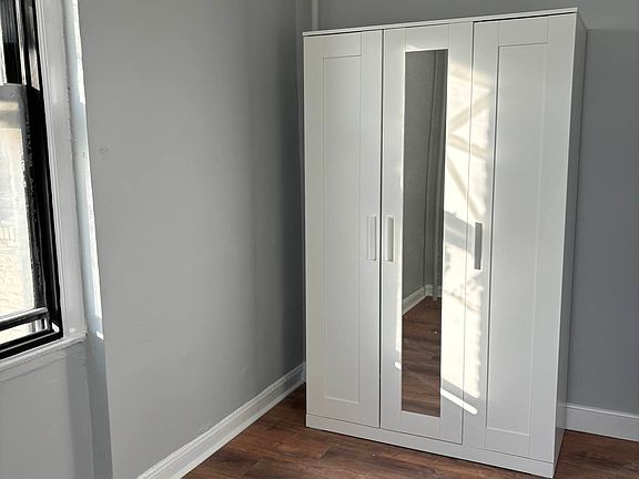 5th image of 21-78 35th St #4C