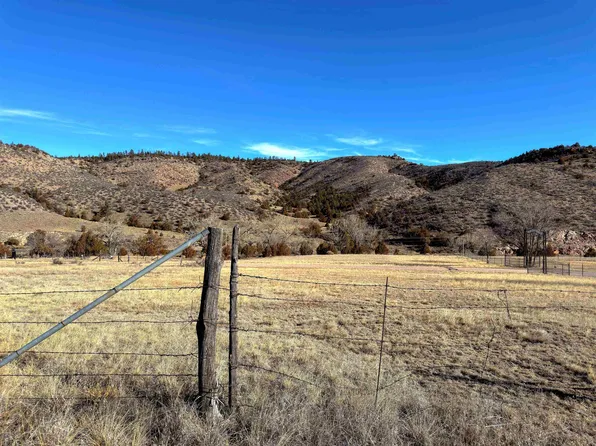 Hartville Hwy, Hartville, WY 82215