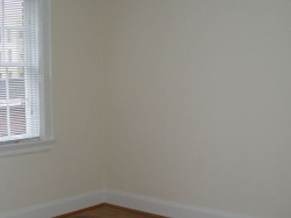 4th image of 349 W Bute St #A3