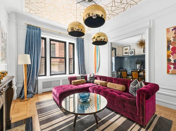 490 West End Avenue image 2 of 17