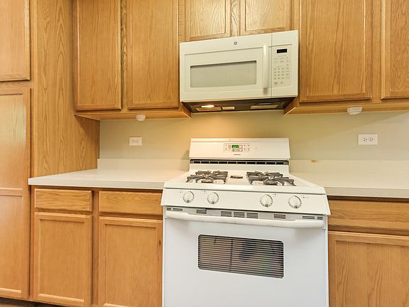 3rd image of 4336 Waters Edge Dr