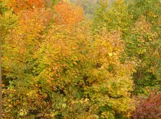 86 Washburn Rd, Canton, CT 06019