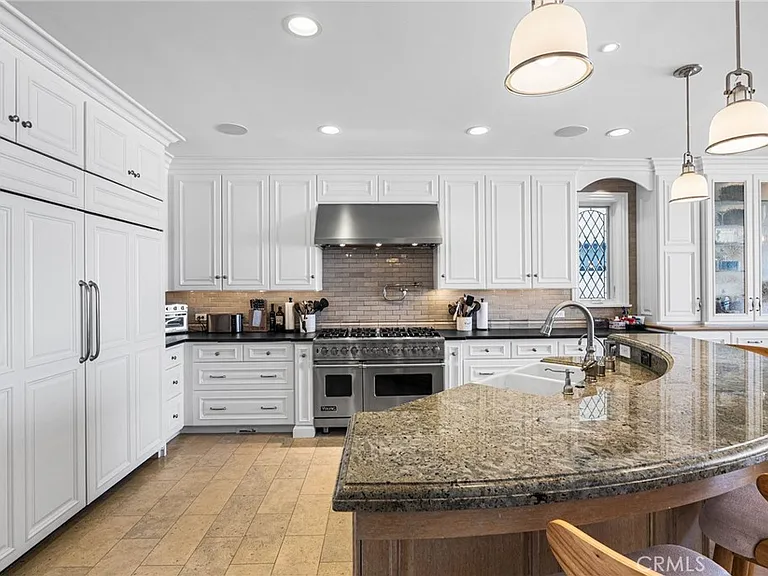 7304 W Oceanfront — Photo 13