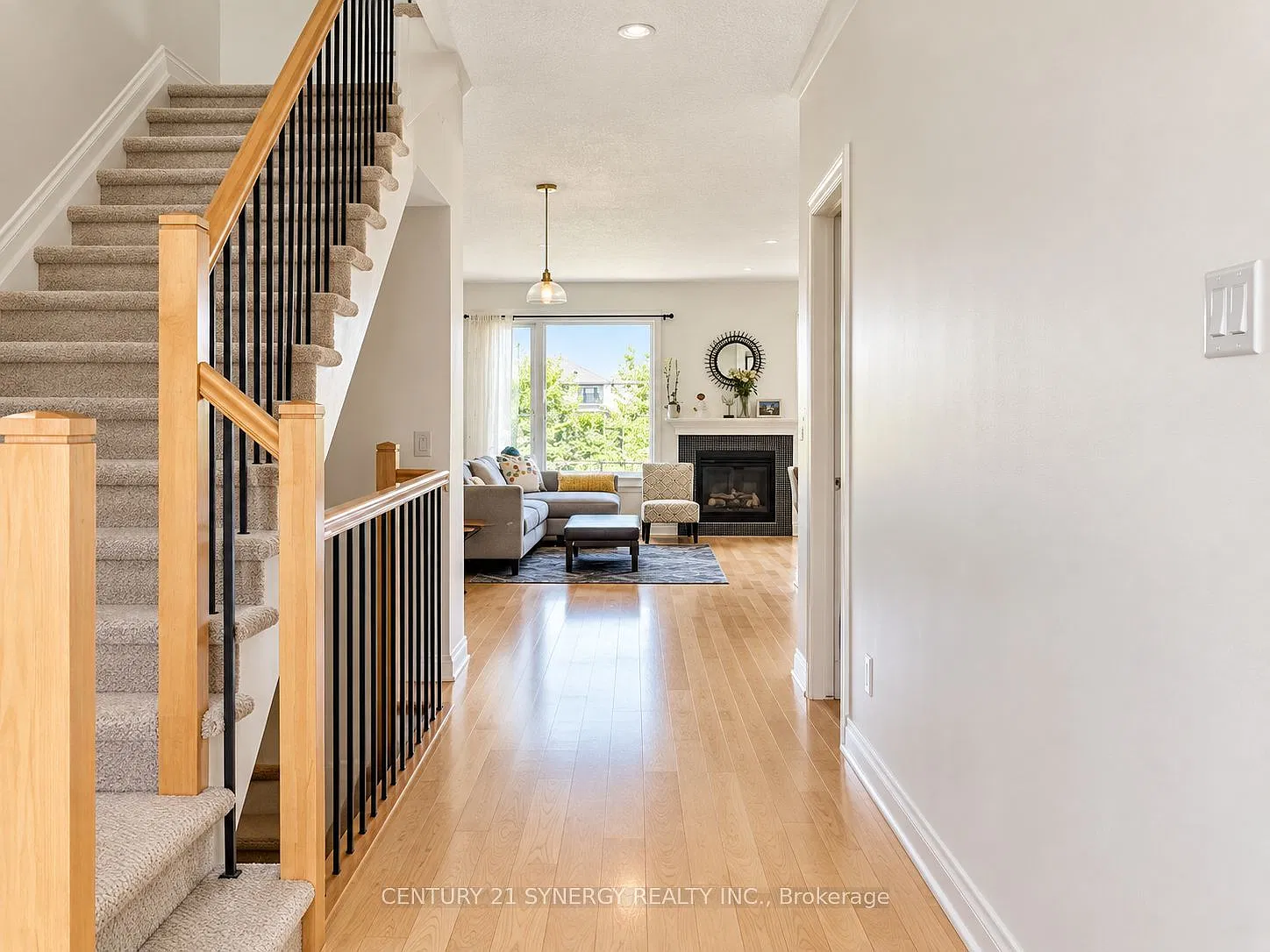 3 bed, $2,700 — Photo 3