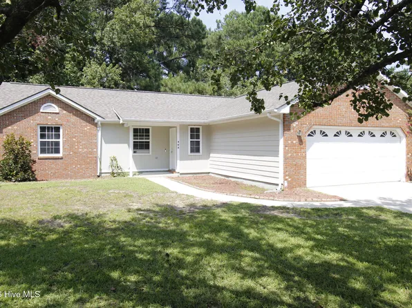 408 Singletree Court, Jacksonville, NC 28540