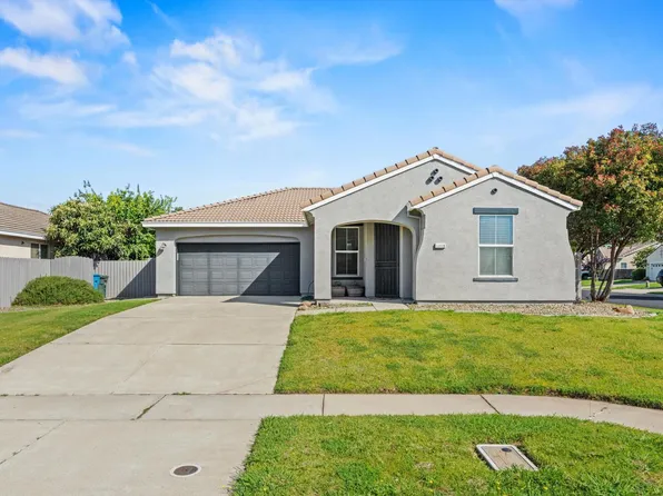 1213 Secret Lake Trl, Plumas Lake, CA 95961