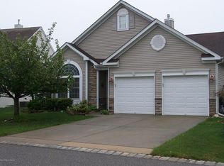 22 Sea Girt Ln, Waretown, NJ 08758