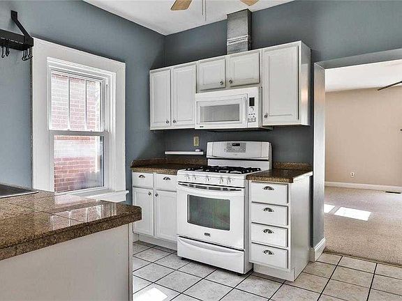 3rd image of 5359 Reber Pl