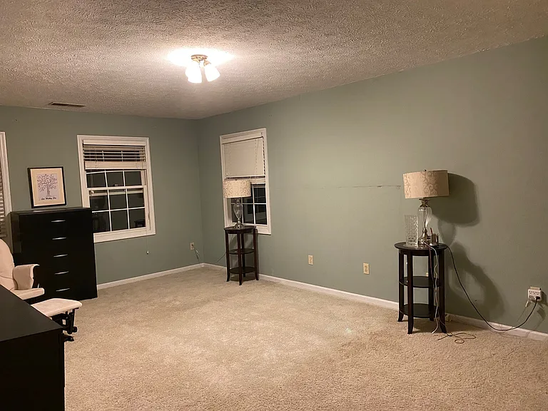 2206 E Autumn Dr — Photo 53