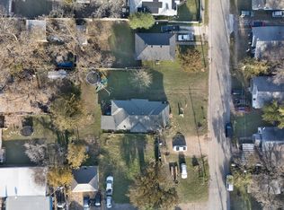 109 Claude Ave, Cleburne, TX 76031