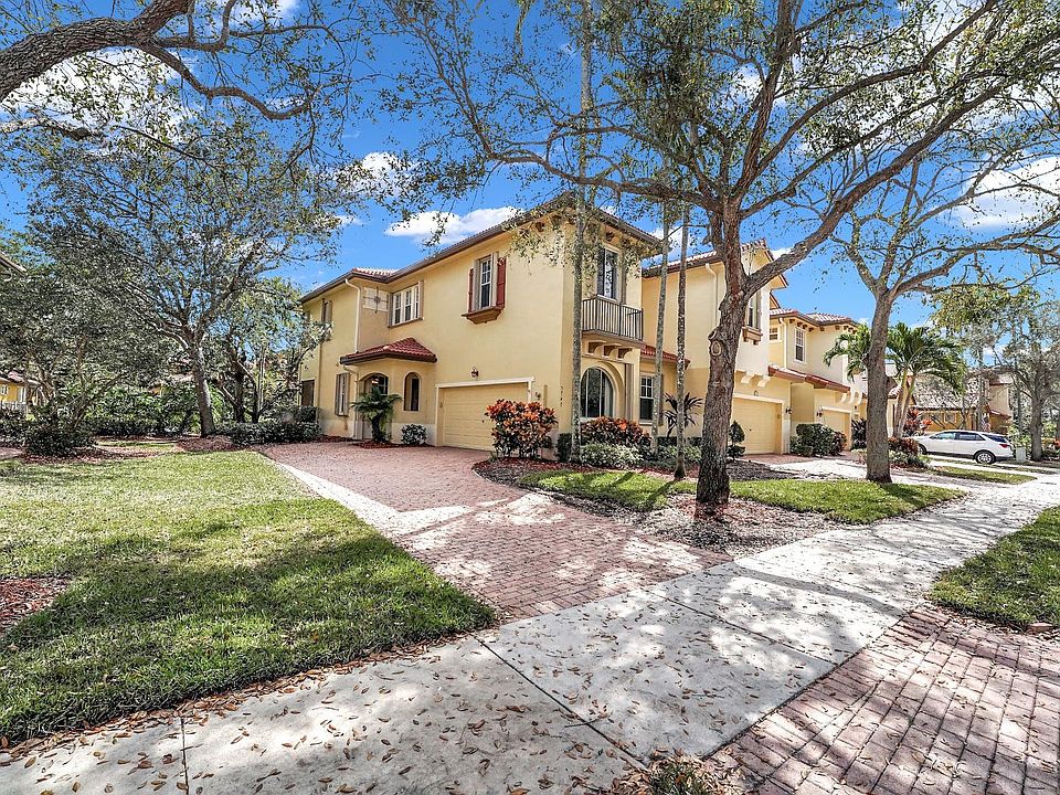 1st image of 5747 NW 119th Drive