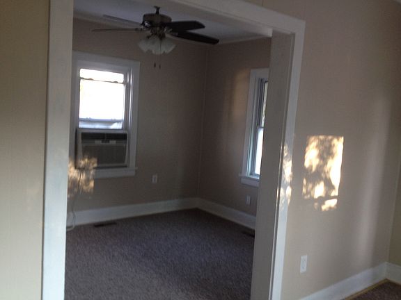 5th image of 308 E 9th St