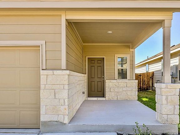 3rd image of 344 Zuma Dr