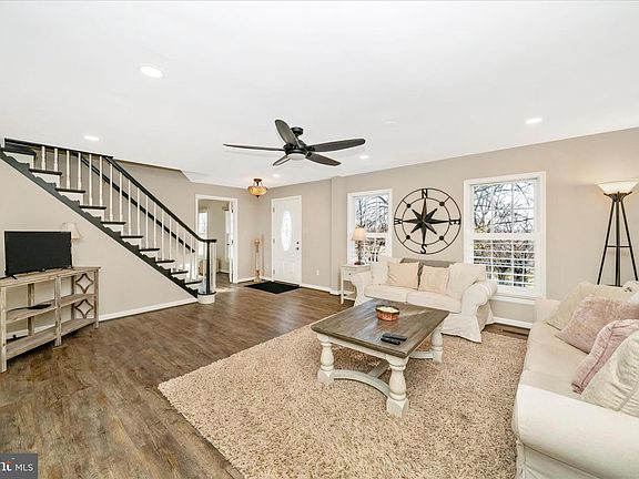 5th image of 8730 Mapleville Rd