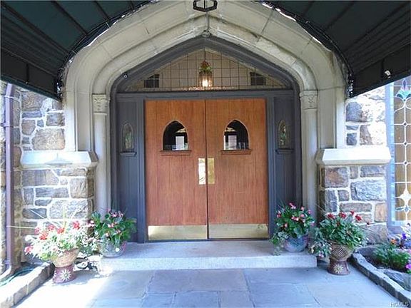 2nd image of 10 Nosband Ave APT 2C
