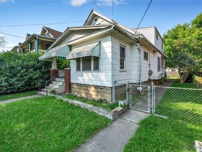 2252 La Salle Ave, Niagara Falls, NY, 14301