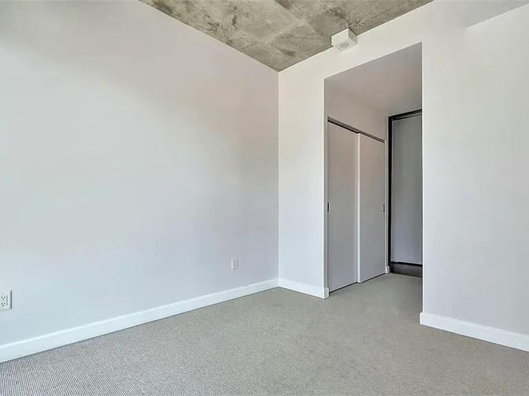 179 George St #706 — Photo 34