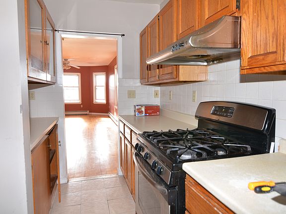 5th image of 118 Sagamore St #2
