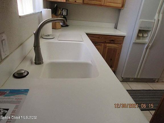 2nd image of 130 Seaport Blvd #130