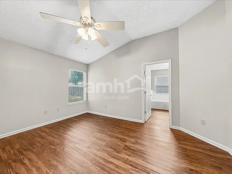 2708 Secret Harbor Dr — Photo 10