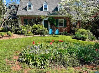 1641 Oxford Rd, Charlottesville, VA 22903